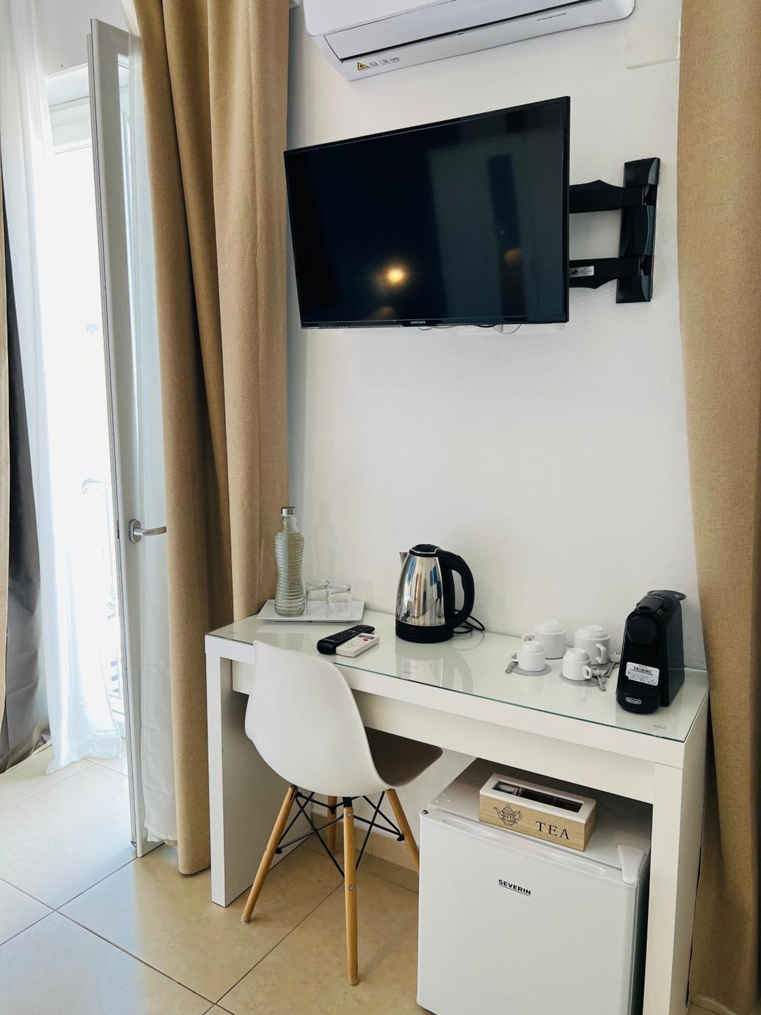 Les Chambres De Francoise Guest House Olbia Exterior foto
