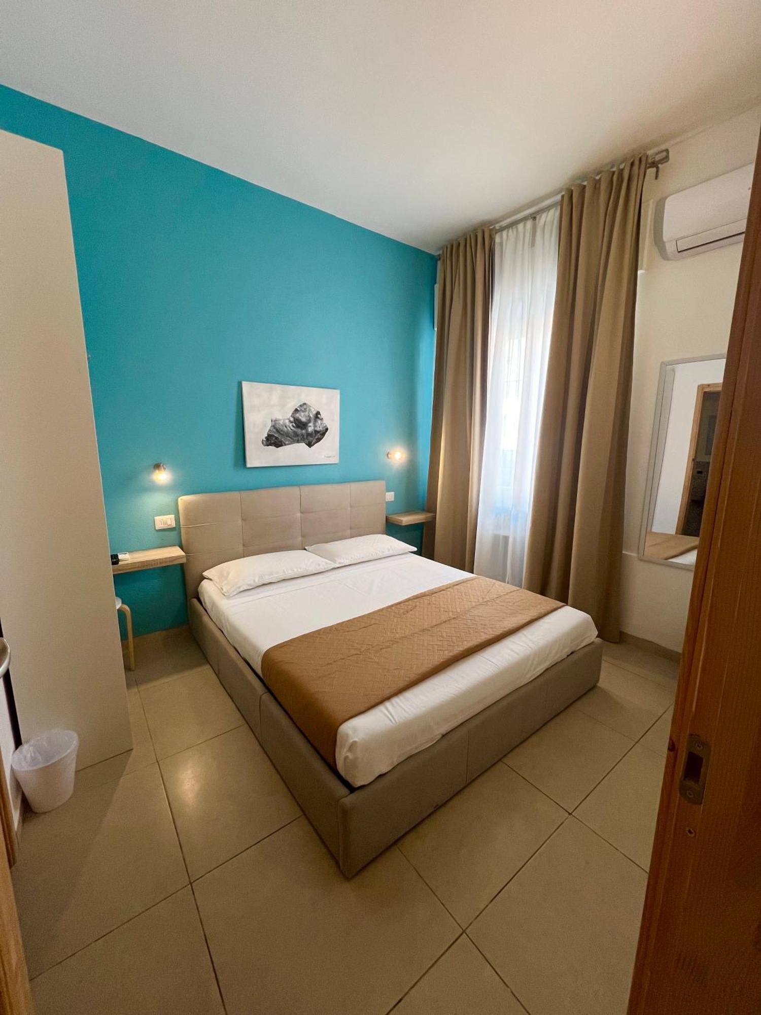 Les Chambres De Francoise Guest House Olbia Exterior foto