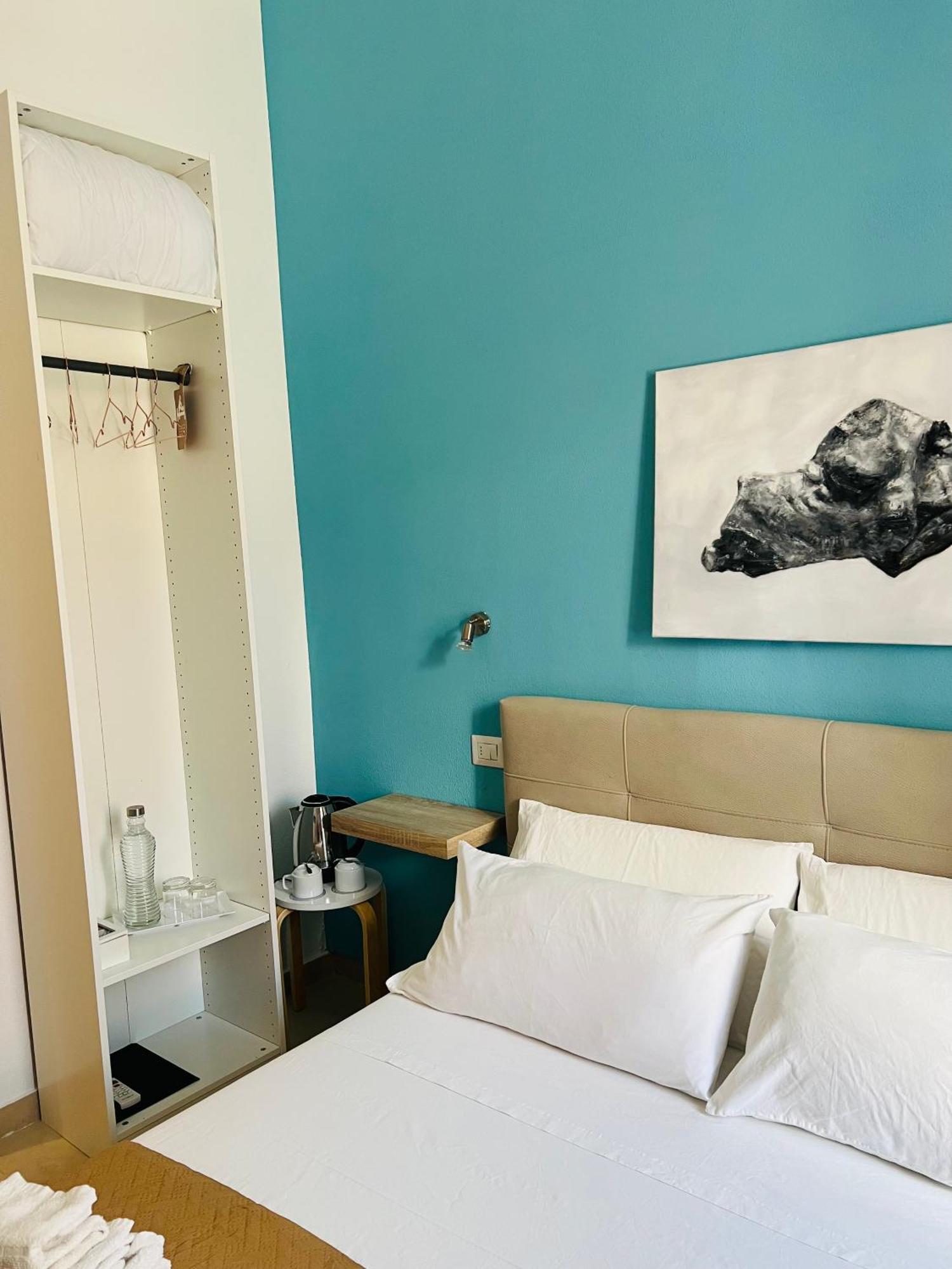 Les Chambres De Francoise Guest House Olbia Exterior foto